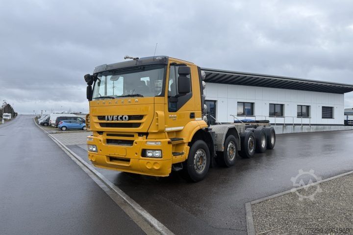 LKW-Fahrgestell Iveco 410T50-5 Trakker 10x4 / Swiss-Vehicle