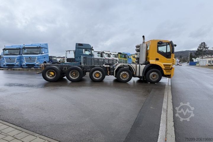 LKW-Fahrgestell Iveco 410T50-5 Trakker 10x4 / Swiss-Vehicle