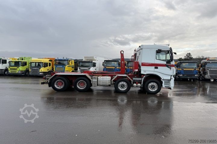 Roll-off tipper truck Iveco 340X51Z X-Way 8x4 Hiab / Swiss-Vehicle