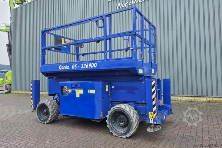 Scissor lift Genie GS3369DC Electric, 11.9m Working Height, 454kg Cap