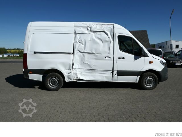 High top van MERCEDES-BENZ Sprinter 317 CDI L2H2 Klima Navi 9G-Tronik MOPF
