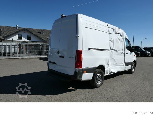 High top van MERCEDES-BENZ Sprinter 317 CDI L2H2 Klima Navi 9G-Tronik MOPF