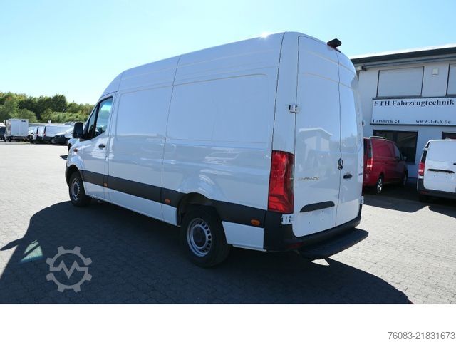 High top van MERCEDES-BENZ Sprinter 317 CDI L2H2 Klima Navi 9G-Tronik MOPF