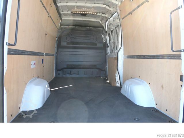 High top van MERCEDES-BENZ Sprinter 317 CDI L2H2 Klima Navi 9G-Tronik MOPF