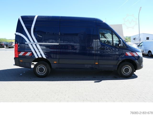 High top van MERCEDES-BENZ Sprinter 317 CDI L2H2 Klima Kamera Navi AHK2,8t