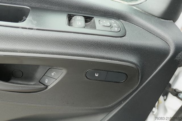High top van MERCEDES-BENZ Sprinter 317 CDI L2H2 Klima Navi 9G-Tronik MOPF