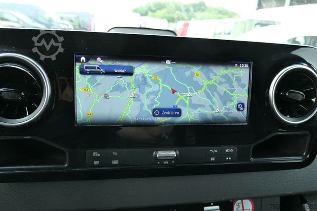 High top van MERCEDES-BENZ Sprinter 317 CDI L2H2 Klima Navi 9G-Tronik MOPF