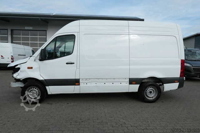 High top van MERCEDES-BENZ Sprinter 317 CDI L2H2 Klima Navi 9G-Tronik MOPF