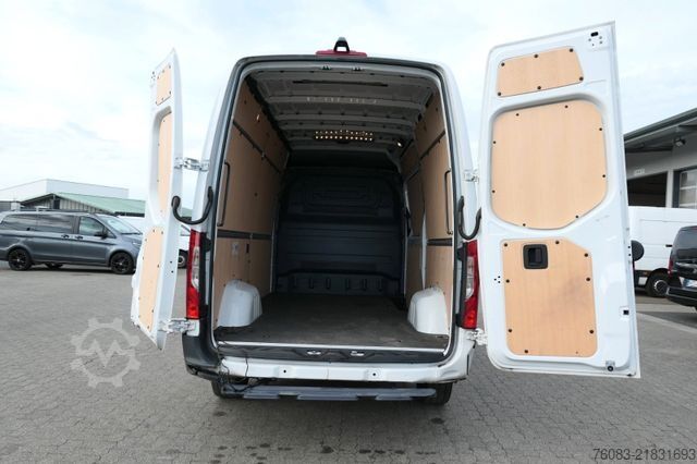 High top van MERCEDES-BENZ Sprinter 317 CDI L2H2 Klima Navi 9G-Tronik MOPF