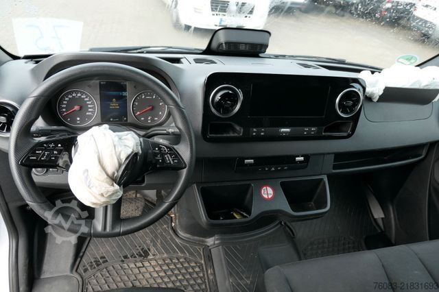 High top van MERCEDES-BENZ Sprinter 317 CDI L2H2 Klima Navi 9G-Tronik MOPF