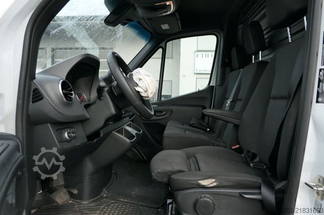 High top van MERCEDES-BENZ Sprinter 317 CDI L2H2 Klima Navi 9G-Tronik MOPF