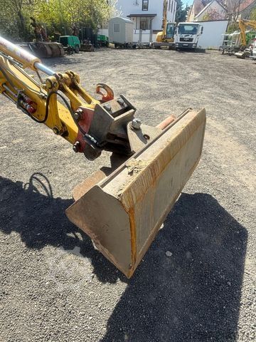 Mobile excavator KOMATSU PW 98 MR-10 / gepflegt / 1600 Bh / inkl. GRL+TL