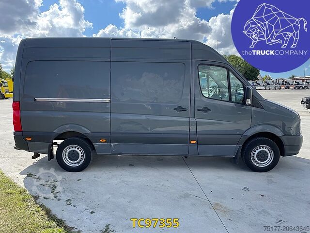 Box van Volkswagen Crafter 2.0 TDI