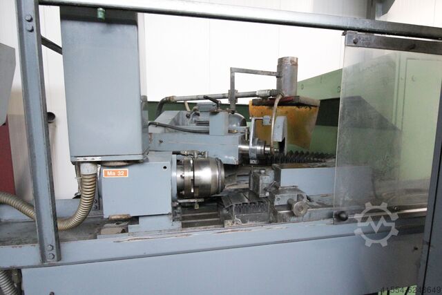 CNC - Stufenbohrerschleifmaschine Saacke UW II A-CNC