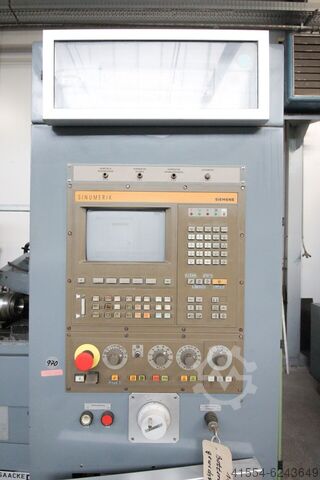 CNC - Stufenbohrerschleifmaschine Saacke UW II A-CNC