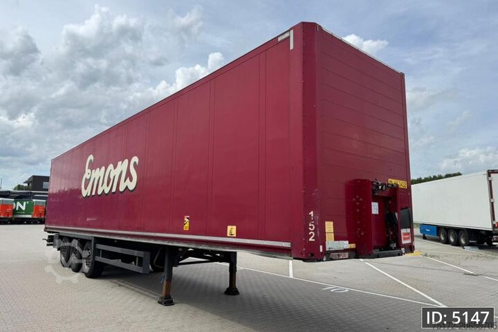 Koffer Schmitz Cargobull SCB/S3B / Double Stock / Disk brakes