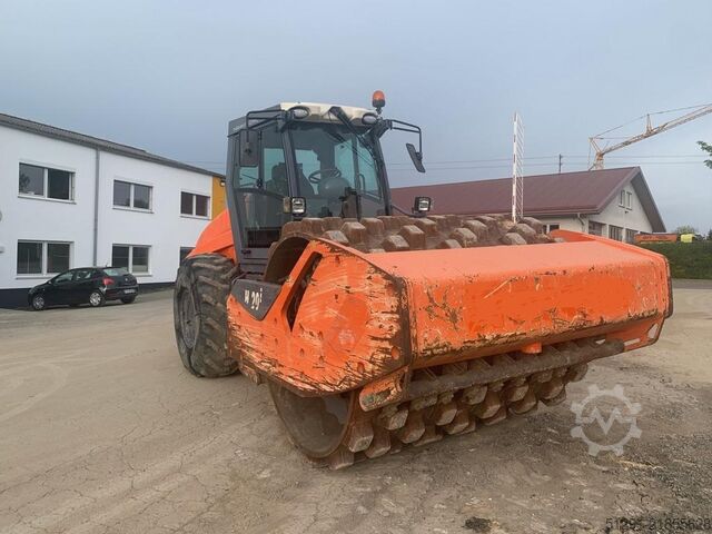 Padfoot compactor Hamm H 20i P