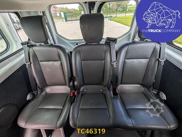 Passenger transportation Ford Transit CUSTOM 2.0 TDCI - 9 SEATS - AUTOMATIC -...