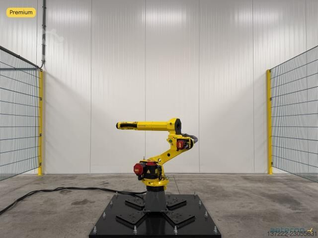 Refurbished Robot with 1 year warranty FANUC M-10iA/7L