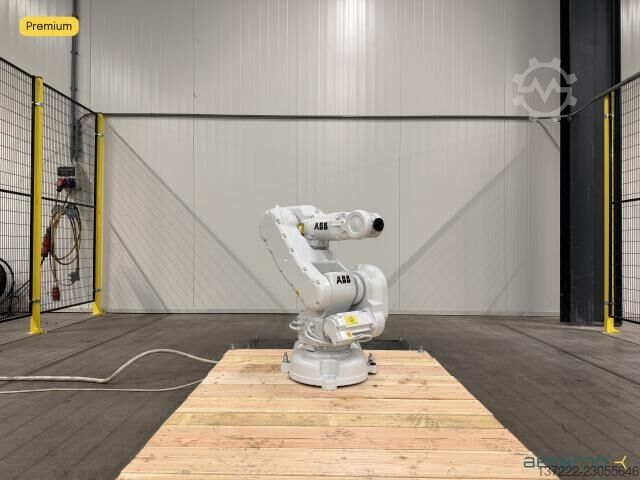 Refurbished Robot with 1 year warranty ABB IRB140T-6/0.8