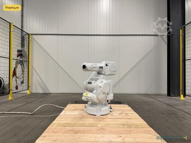 Refurbished Robot with 1 year warranty ABB IRB140T-6/0.8