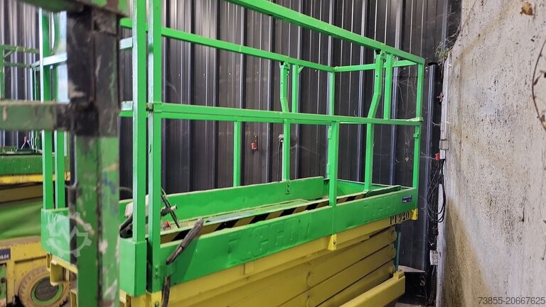 Scherenhubtisch Iteco IG 8089 (for parts only)