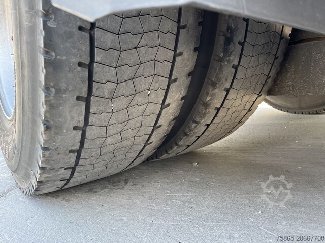 Standard tractor Mercedes-Benz Actros 1842 Streamspace / 945 dkm / 2 Tanks / N...