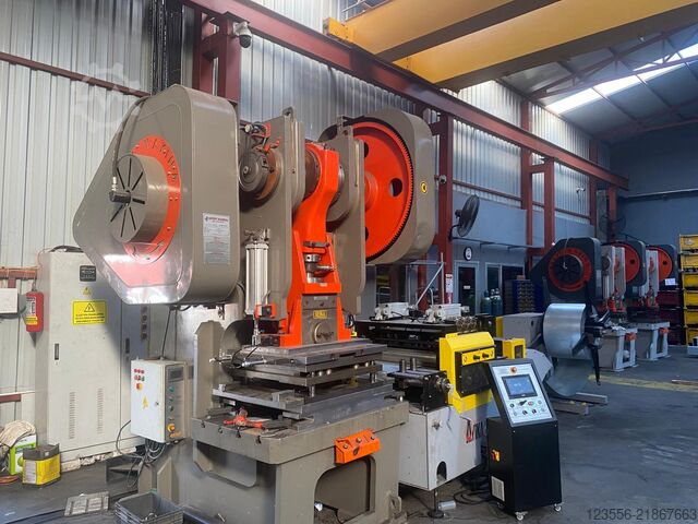 Gerüstbohlen-Zuführlinie auf Lager BOSPORAS MACHINERY SCF-600-200PR