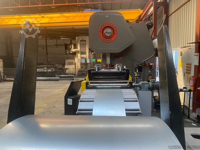 Gerüstbohlen-Zuführlinie auf Lager BOSPORAS MACHINERY SCF-600-200PR