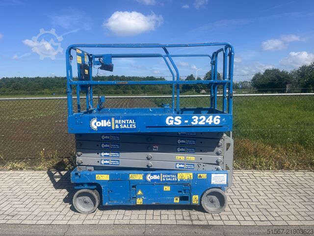 Scissor lift Genie GS-3246 | 2012