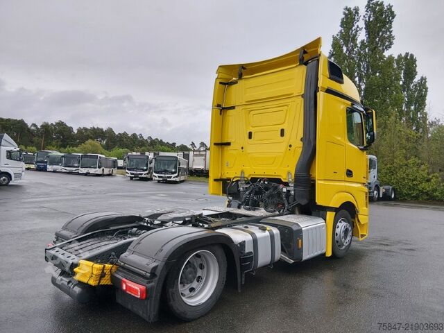 Volume tractor unit Mercedes-Benz Actros 1853 LS/NRL Retarder Standklima