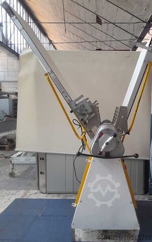 Used SEEWER RONDO sheeter on stand SEEWER RONDO SS064