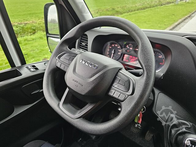 Hochdachkombi IVECO DAILY 35C14 ac 31 dkm! EURO6