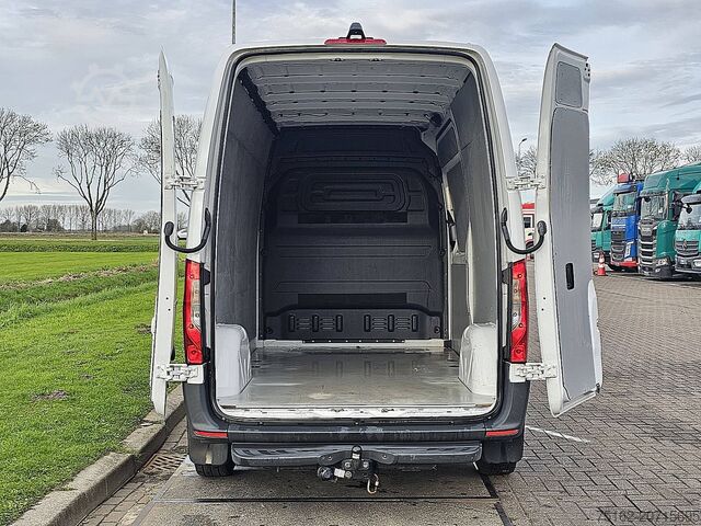 Hochdachkombi MERCEDES-BENZ SPRINTER 314 L2H2 Mbux Automaat!