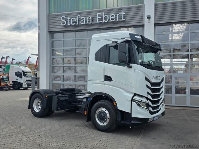 Standard-SZM Iveco X-Way AS440S50T/P 4x4 HI-TRACTION Intarder Alu