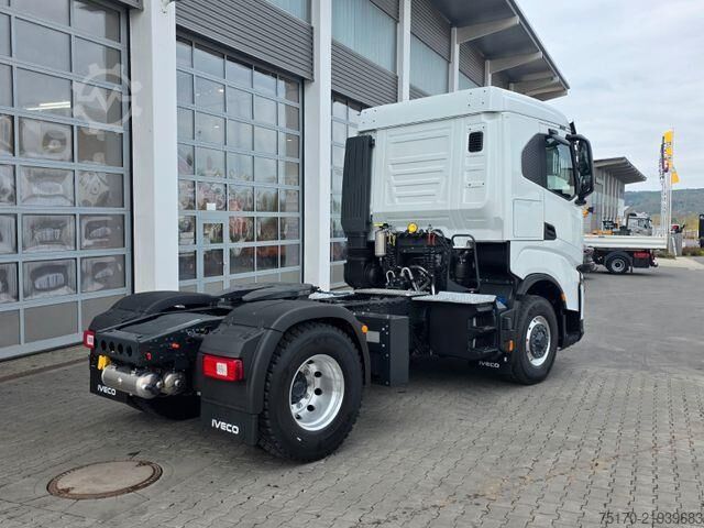 Standard-SZM Iveco X-Way AS440S50T/P 4x4 HI-TRACTION Intarder Alu