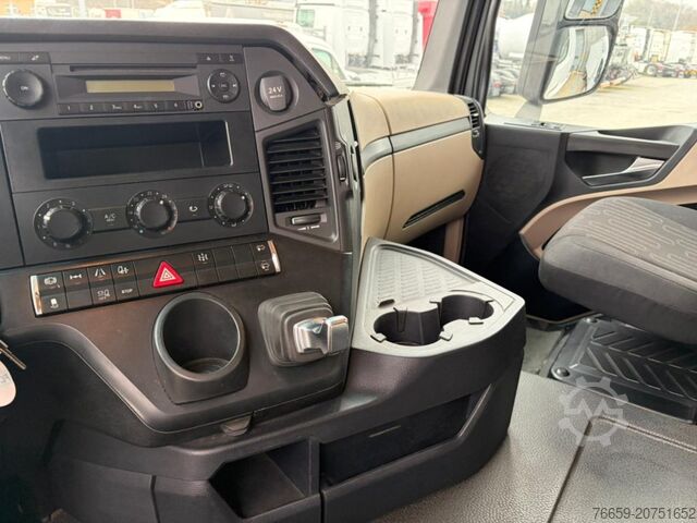 Standard tractor unit MERCEDES-BENZ Actros 1845 LS