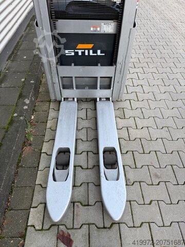 Pedestrian Stacker Still EXV 12