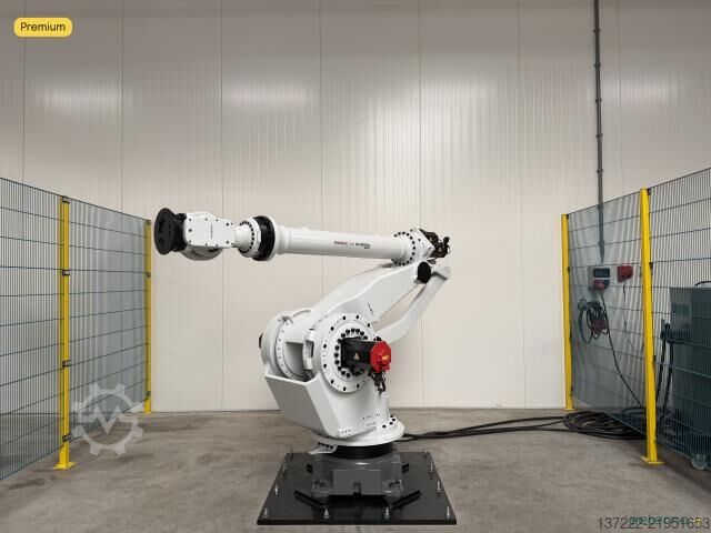 Refurbished Robot with 1 year warranty FANUC M-900iA/260L