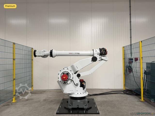 Refurbished Robot with 1 year warranty FANUC M-900iA/260L