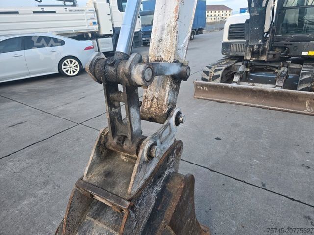 Minibagger BOBCAT E85 * 3.100 h* 3 x Löffel * 1. Hand * Klima *