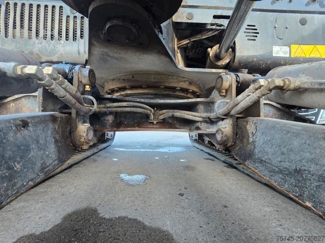 Minibagger BOBCAT E85 * 3.100 h* 3 x Löffel * 1. Hand * Klima *