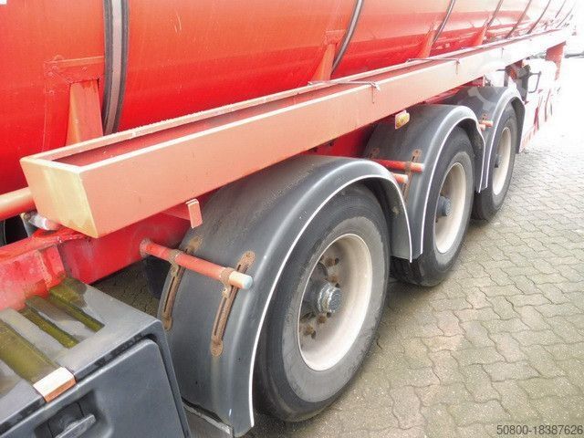 Tanker semitrailer KÄSSBOHRER Isoliert, Chemie, V2A, 32m³,Kompresor,Alu-Felgen