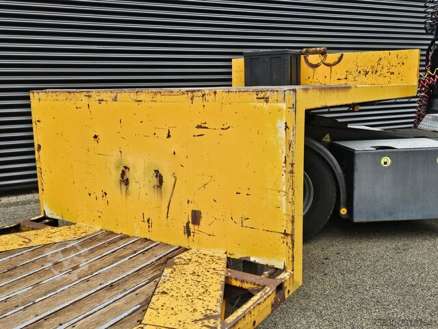 EKW TUB / LOWBED / STEERING AXLE / LOW PLATFORM EKW KUIP / LOWBED / STEERING AXLE / TIEFBETT