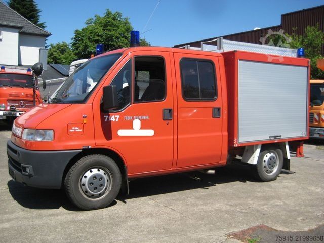 Fire truck FIAT Ducato 2,0 Feuerwehr TSF / 6-Sitzer / 14.800 KM