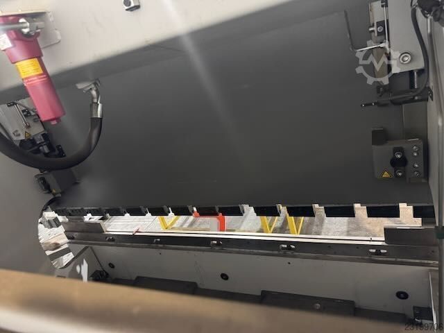 BYSTRONIC XACT SMART 100/3100 BYSTRONIC XACT SMART 100/3100