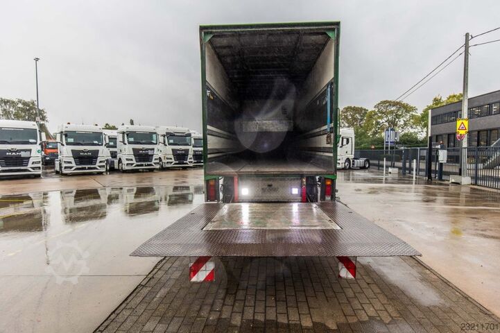 MERCEDES AXOR 1829 L+DHOLLANDIA 3T. Mercedes-Benz AXOR 1829 L+DHOLLANDIA 3T.