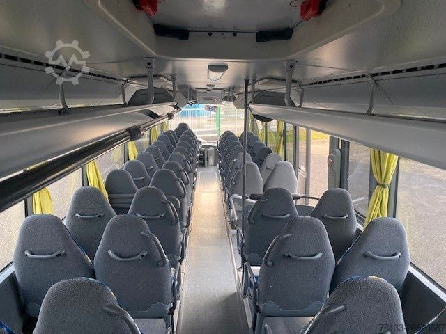 Intercity bus MERCEDES-BENZ INTOURO M original NUR 255.526 km