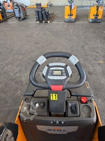 Stackers Stand-on Still EXH-S 25