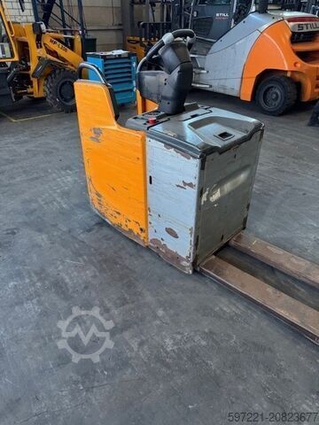 Stackers Stand-on Still EXH-S 25